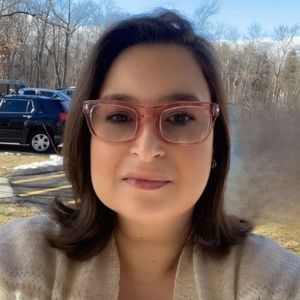 Meet your Posher, Rita